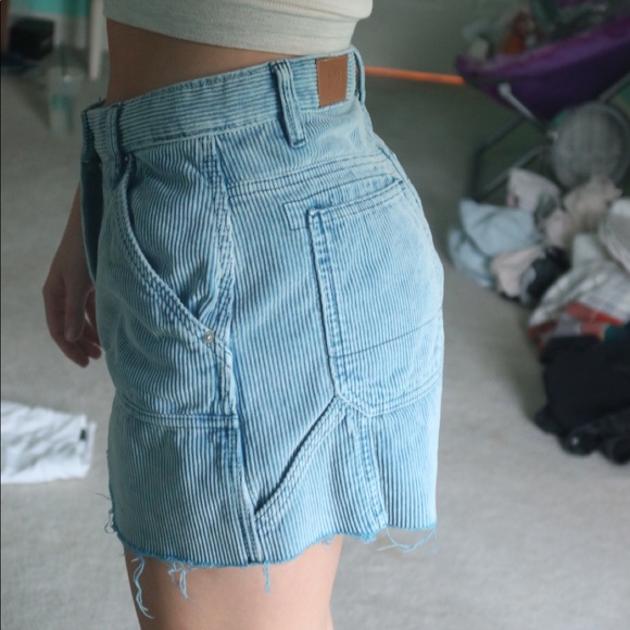 Urban outfitters BDG carpenter shorts, size 28, fits S / M. Excellent condition - Picture 4 of 6
